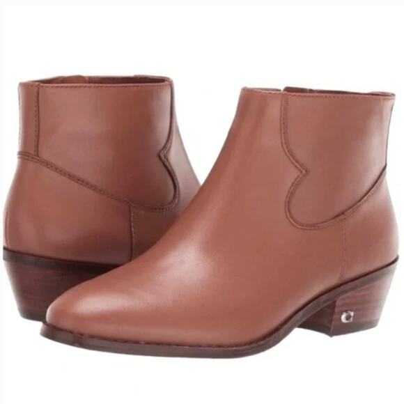 NEW Coach Dannie Block Heel Western Style Leather Ankle Boots Booties Saddle 7 - Picture 1 of 10
